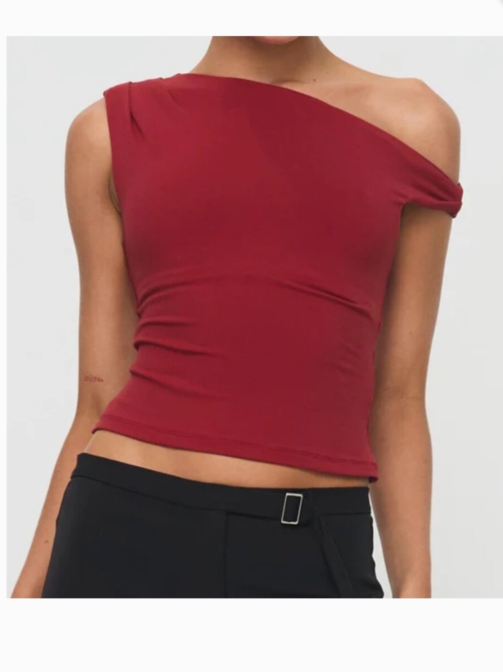 Princess Polly Scarlet Off-Shoulder Top